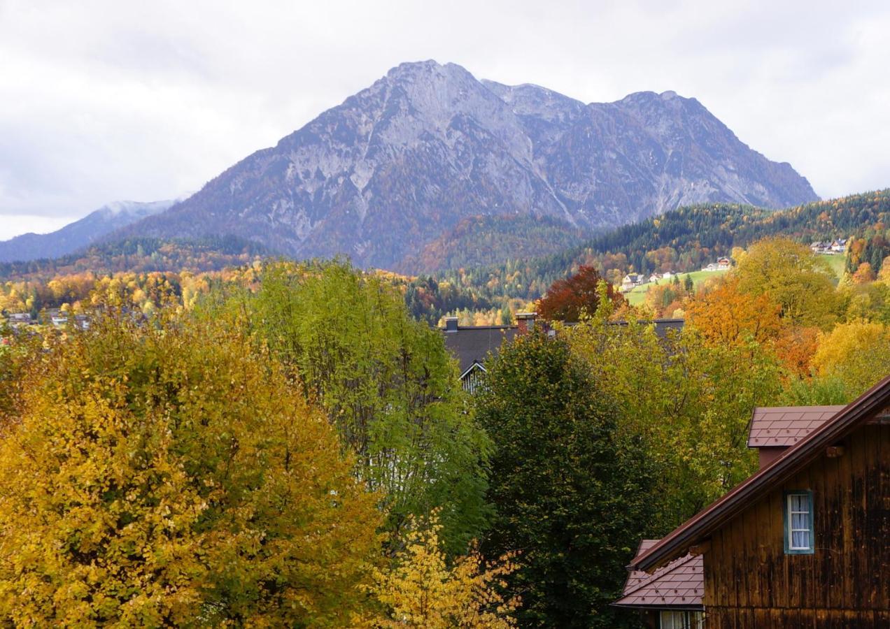 Altes Pfarrhaus Apartment Altaussee Bagian luar foto
