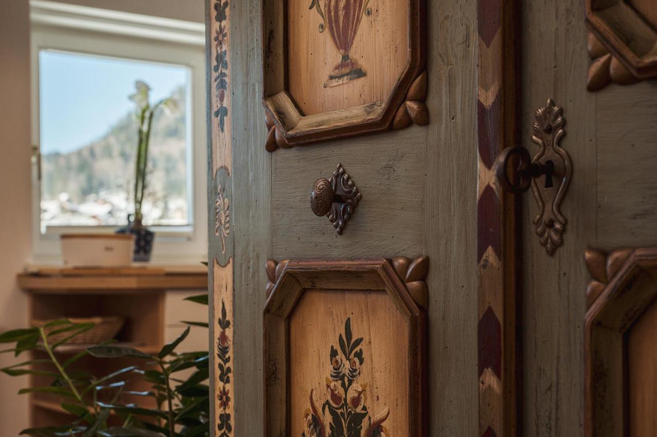 Altes Pfarrhaus Apartment Altaussee Bagian luar foto